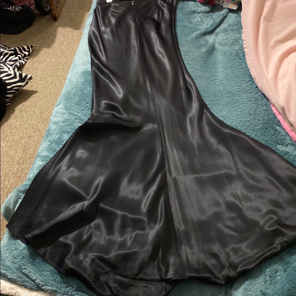Beautiful black dressy skirt, Floor/formal length